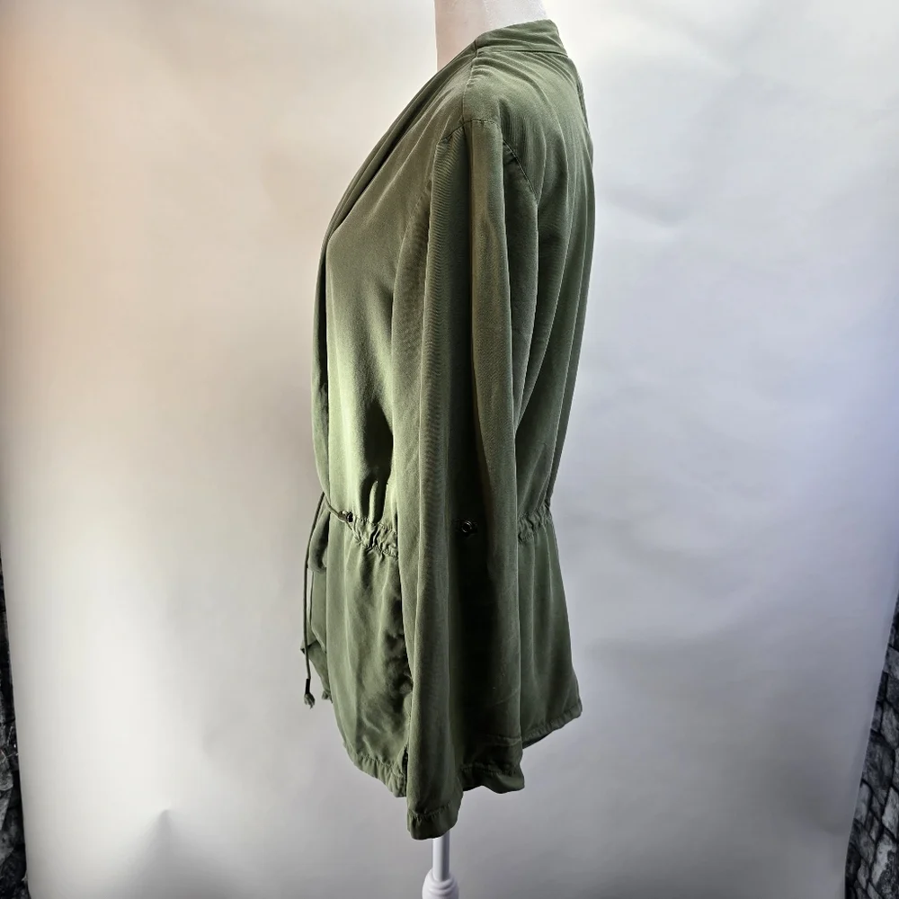 Sanctuary- Draped Utility Jacket with Waist Drawstring. Size Large. Army Green.